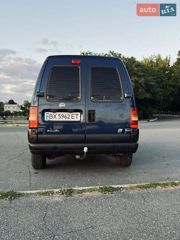 Минивэн Fiat Scudo 2004 в Староконстантинове
