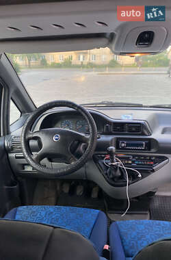 Мінівен Fiat Scudo 2006 в 