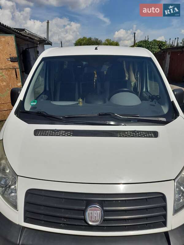 Минивэн Fiat Scudo 2008 в Шептицькому