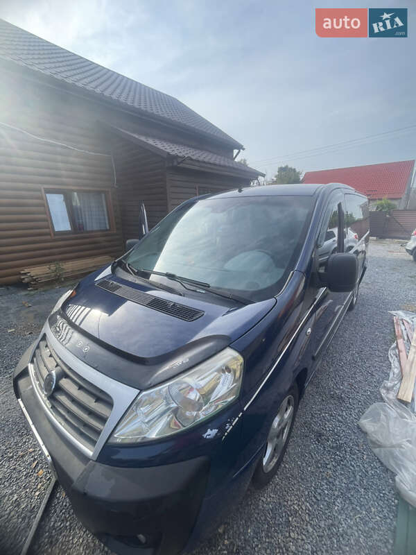 Минивэн Fiat Scudo 2008 в Чуднове