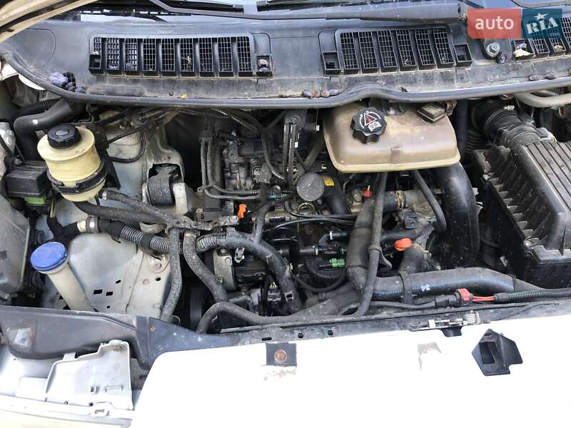 Грузовой фургон Fiat Scudo 2005 в Радехове