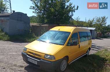 Мінівен Fiat Scudo 2003 в Чернівцях