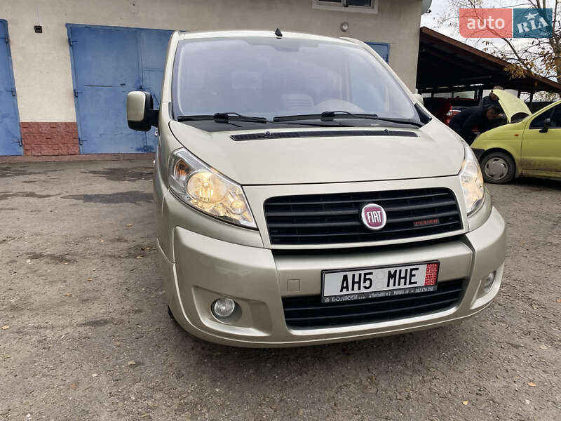 Мінівен Fiat Scudo 2012 в Калуші