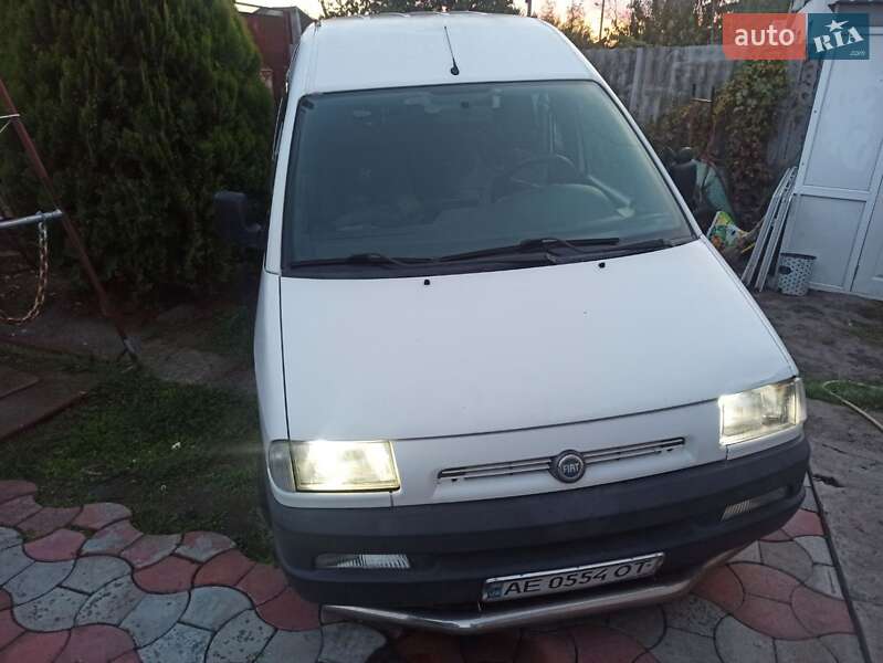 Минивэн Fiat Scudo 2002 в 