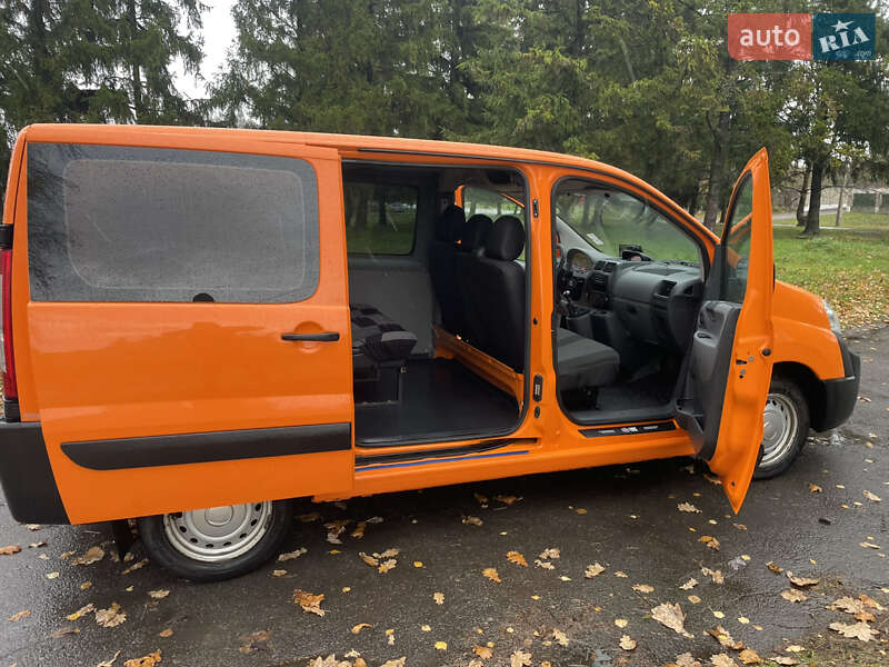 Вантажний фургон Fiat Scudo 2008 в Дубні