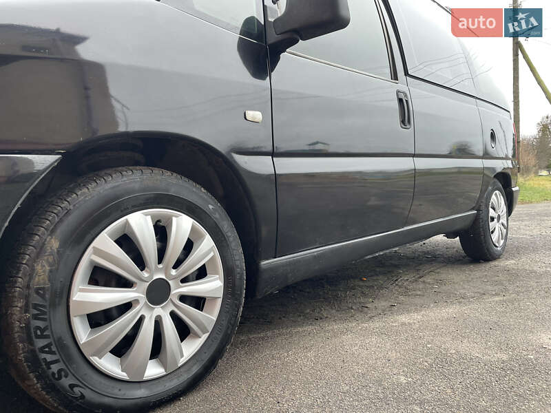 Мінівен Fiat Scudo 2000 в Острозі