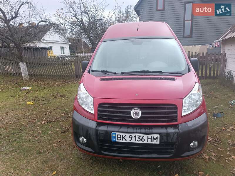 Минивэн Fiat Scudo 2008 в Сарнах