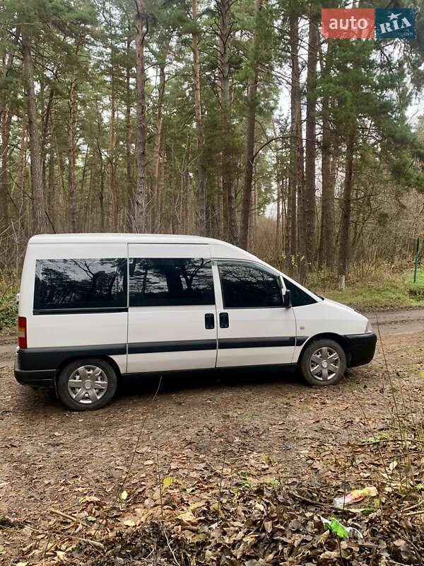 Минивэн Fiat Scudo 2005 в Кременце