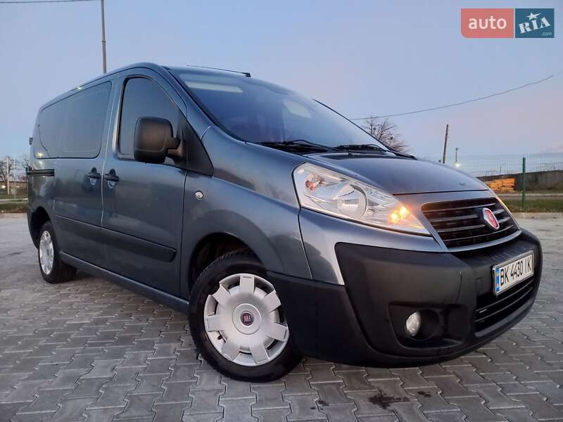Минивэн Fiat Scudo 2007 в Сарнах