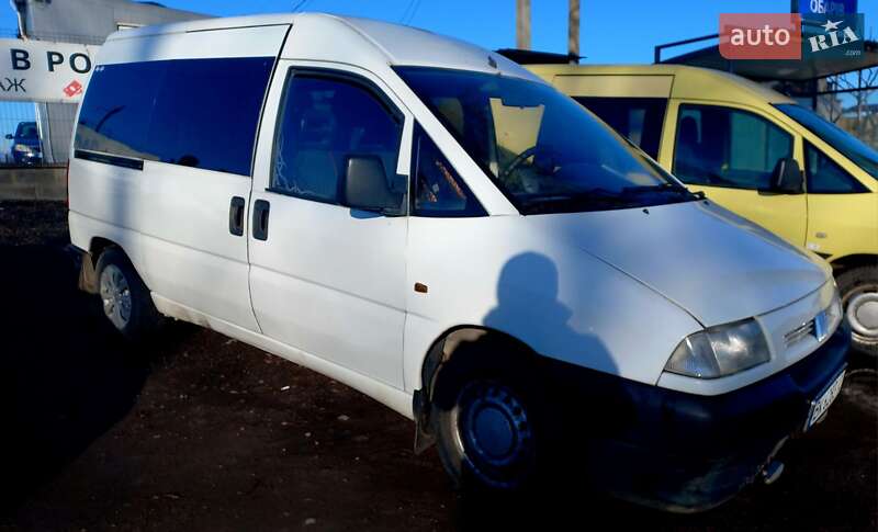 Минивэн Fiat Scudo 1999 в Ровно фото Минивэн Fiat Scudo 1999 в Ровно