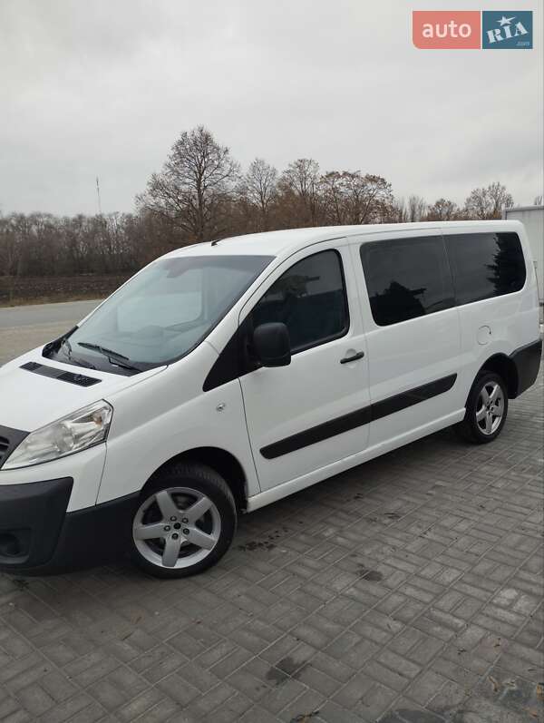 Минивэн Fiat Scudo 2011 в Магдалиновке фото 2 Минивэн Fiat Scudo 2011 в Магдалиновке