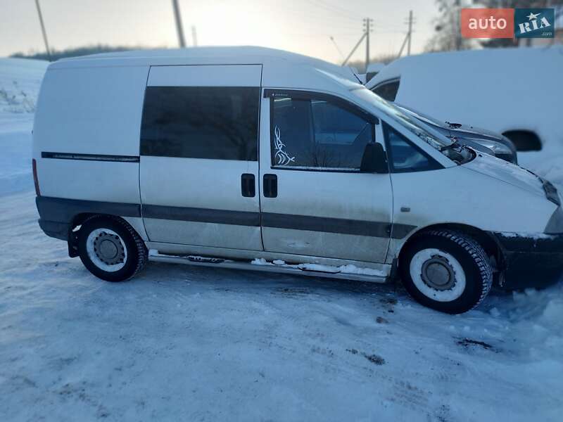 Минивэн Fiat Scudo 2006 в Остроге