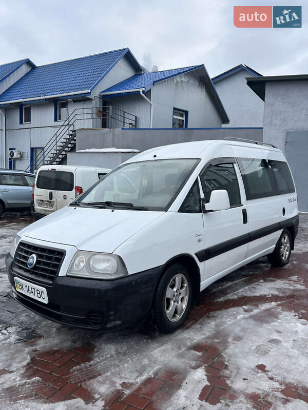 Минивэн Fiat Scudo 2005 в Ровно