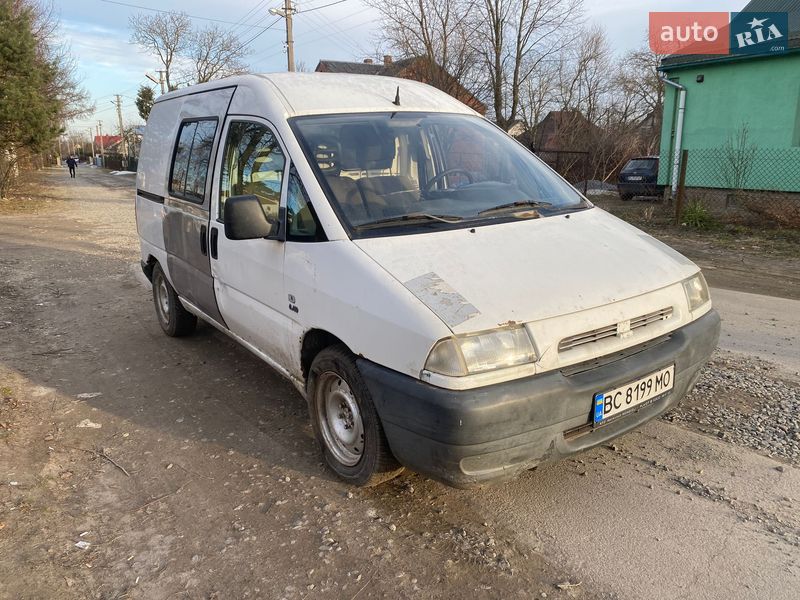 Грузовой фургон Fiat Scudo 2001 в Львове