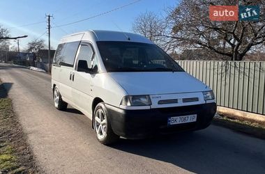 Минивэн Fiat Scudo 2002 в Ровном