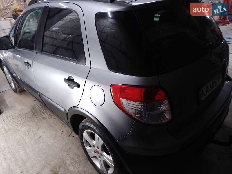 Внедорожник / Кроссовер Fiat Sedici 2009 в Киеве