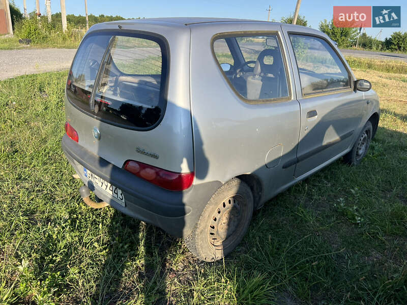 Fiat Seicento 2004