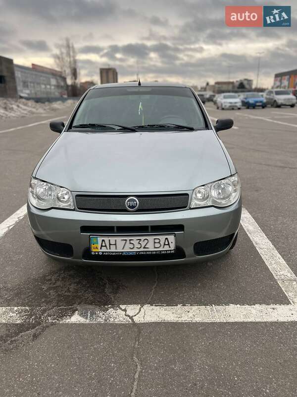 Fiat Siena 2005