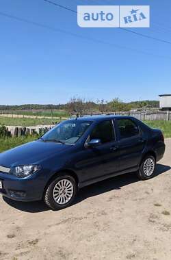 Седан Fiat Siena 2005 в Николаеве