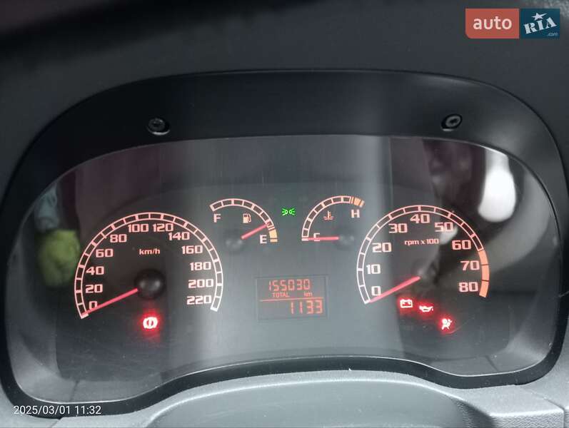 Седан Fiat Siena 2006 в Хмельницком