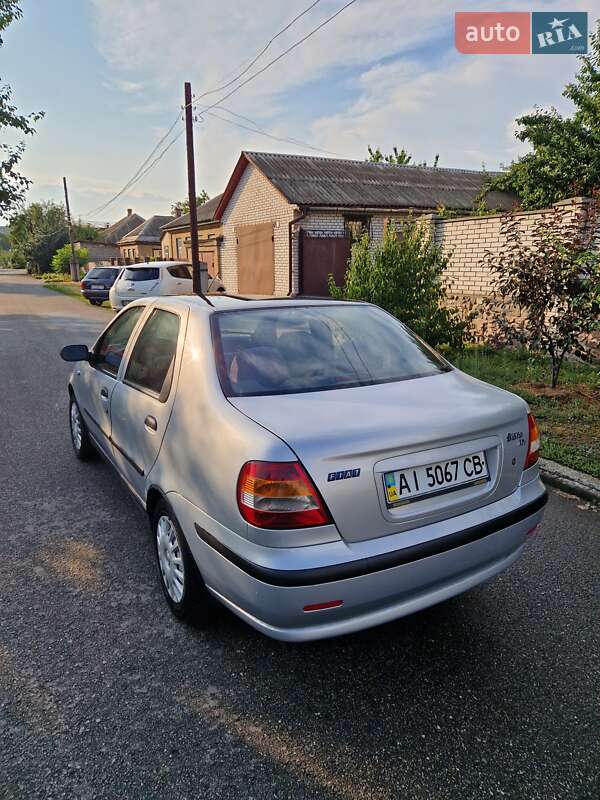 Седан Fiat Siena 2004 в Черкассах