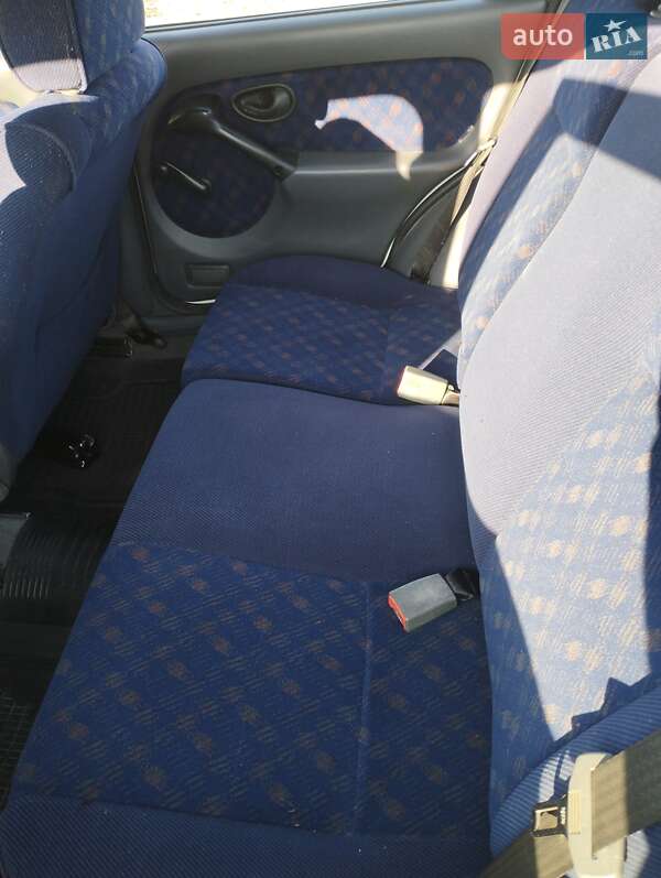 Седан Fiat Siena 1998 в Ивано-Франковске