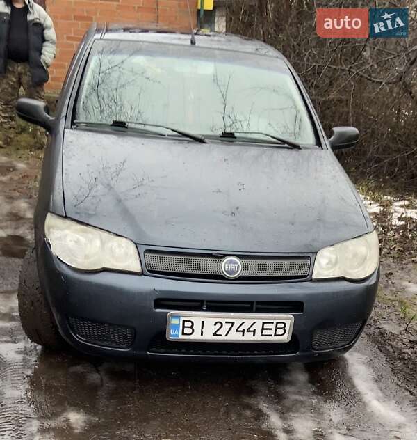 Fiat Siena 2005