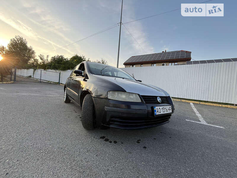Хэтчбек Fiat Stilo 2002 в Ужгороде фото 2 Хэтчбек Fiat Stilo 2002 в Ужгороде