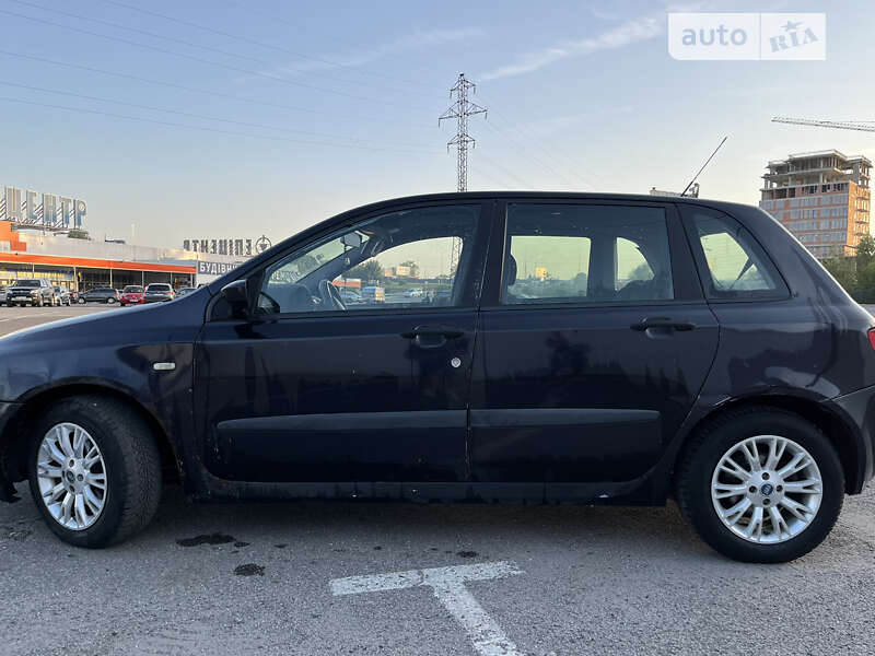 Хэтчбек Fiat Stilo 2002 в Ужгороде фото 3 Хэтчбек Fiat Stilo 2002 в Ужгороде