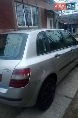 Хэтчбек Fiat Stilo 2004 в Ужгороде