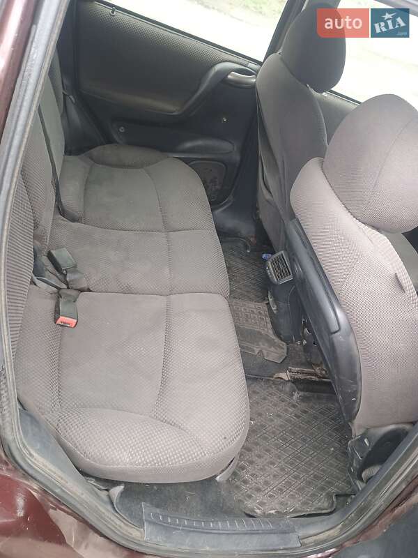 Хэтчбек Fiat Stilo 2004 в Павлограде фото 8 Хэтчбек Fiat Stilo 2004 в Павлограде