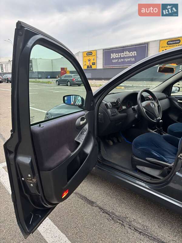 Хэтчбек Fiat Stilo 2003 в Киеве
