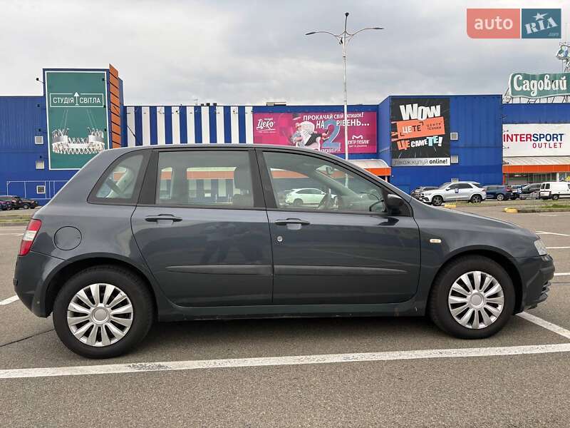 Хэтчбек Fiat Stilo 2003 в Киеве