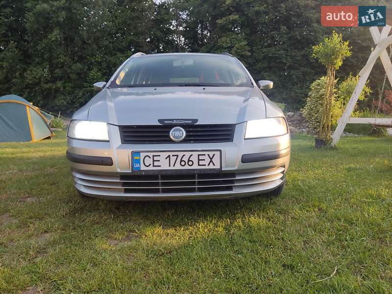 Универсал Fiat Stilo 2006 в Сторожинце