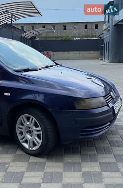 Хэтчбек Fiat Stilo 2002 в 