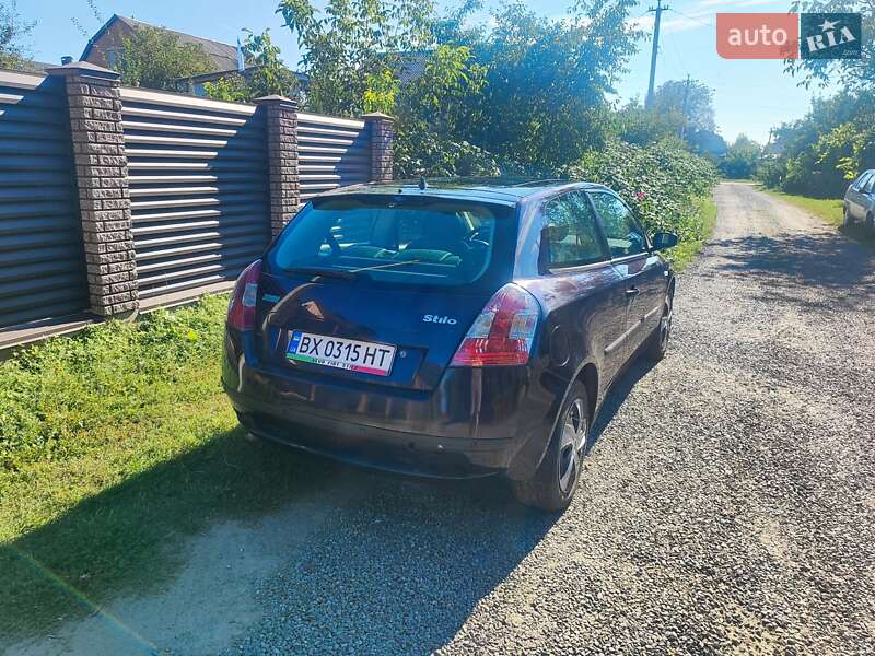Хэтчбек Fiat Stilo 2002 в Староконстантинове