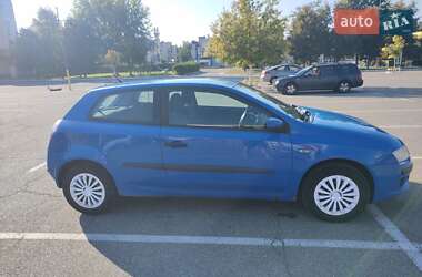 Хэтчбек Fiat Stilo 2005 в 