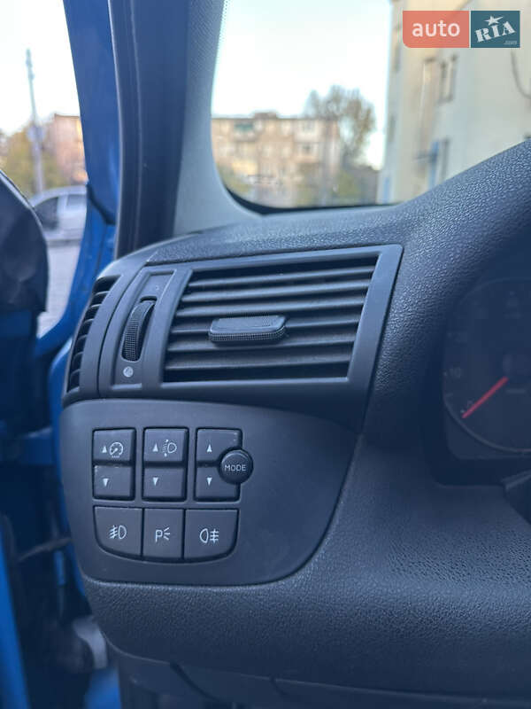 Хетчбек Fiat Stilo 2003 в Кам'янському