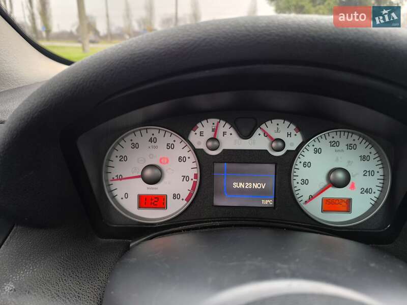 Хэтчбек Fiat Stilo 2002 в Кременчуге