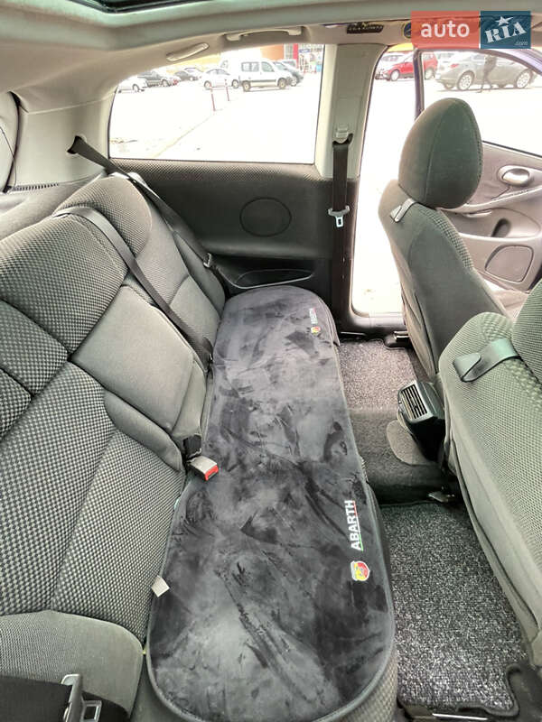 Хетчбек Fiat Stilo 2002 в Краматорську