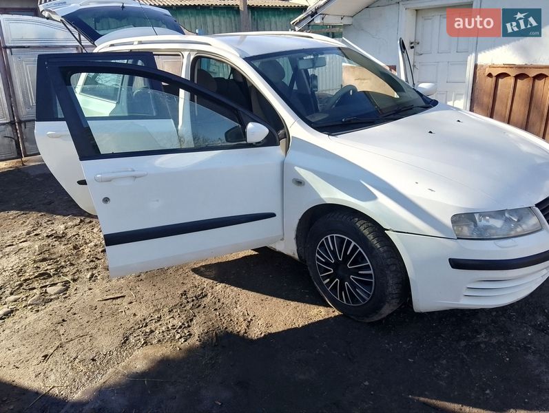 Універсал Fiat Stilo 2004 в Городенці