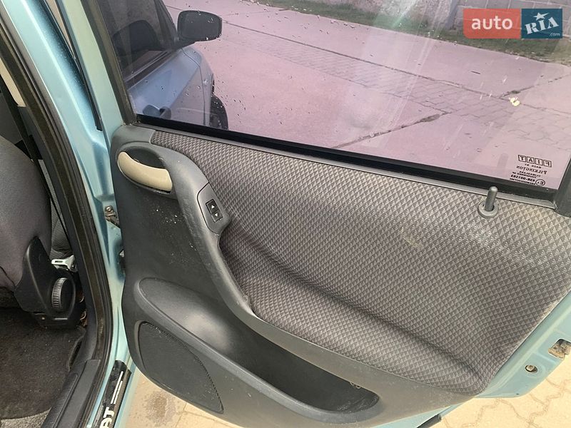 Хетчбек Fiat Stilo 2005 в Стрию