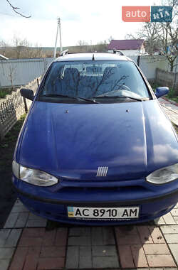 Пикап Fiat Strada 2002 в Богуславе