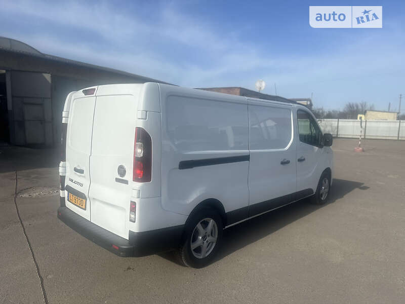 Вантажний фургон Fiat Talento 2018 в Нововолинську