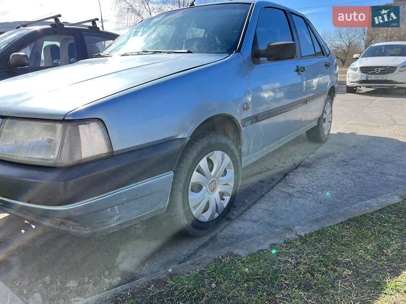 Седан Fiat Tempra 1990 в Нетешине