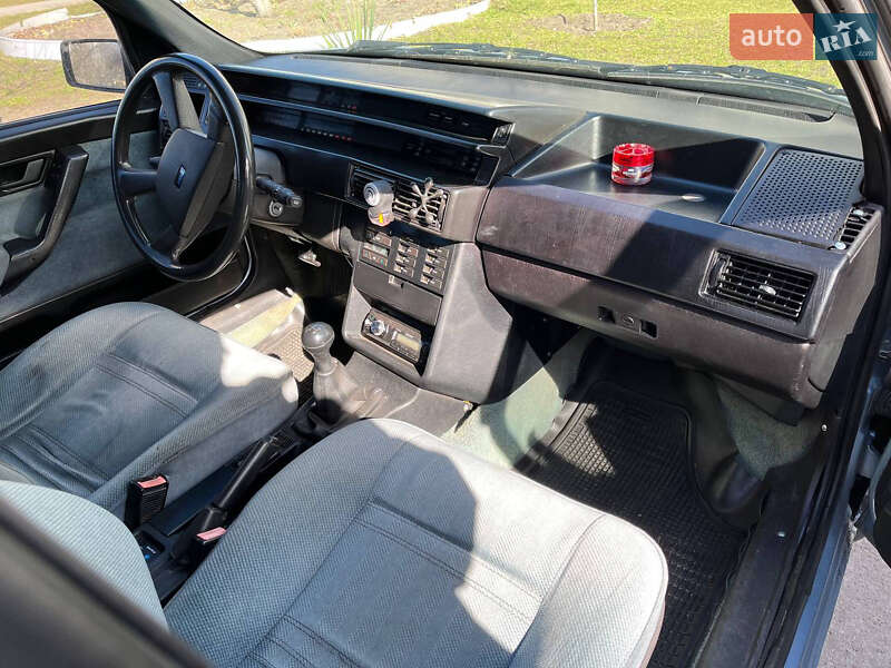 Седан Fiat Tempra 1990 в Нетешине