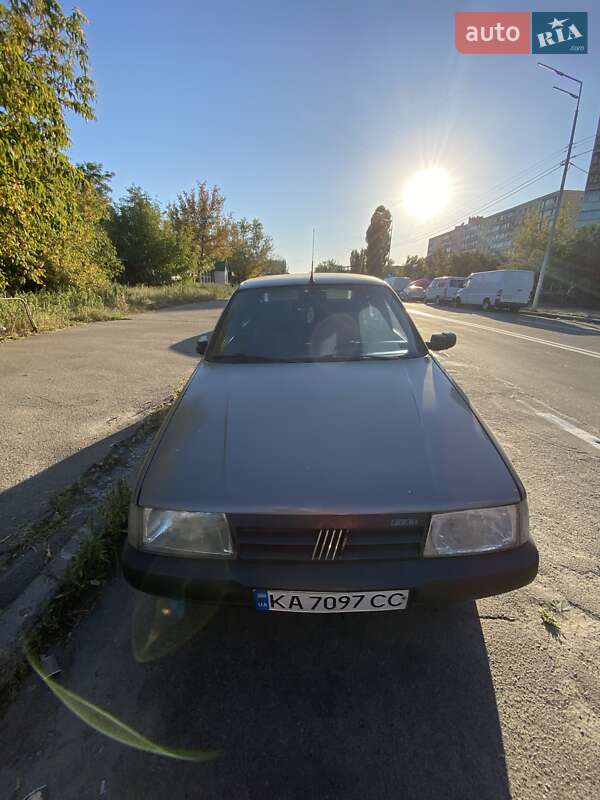 Седан Fiat Tempra 1990 в Киеве
