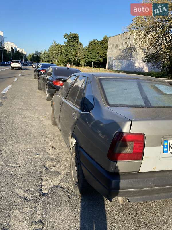Седан Fiat Tempra 1990 в Киеве