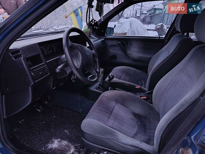 Седан Fiat Tempra 1997 в Прилуках