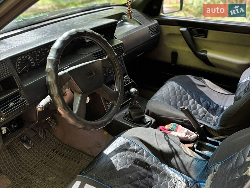 Седан Fiat Tempra 1992 в Славуте